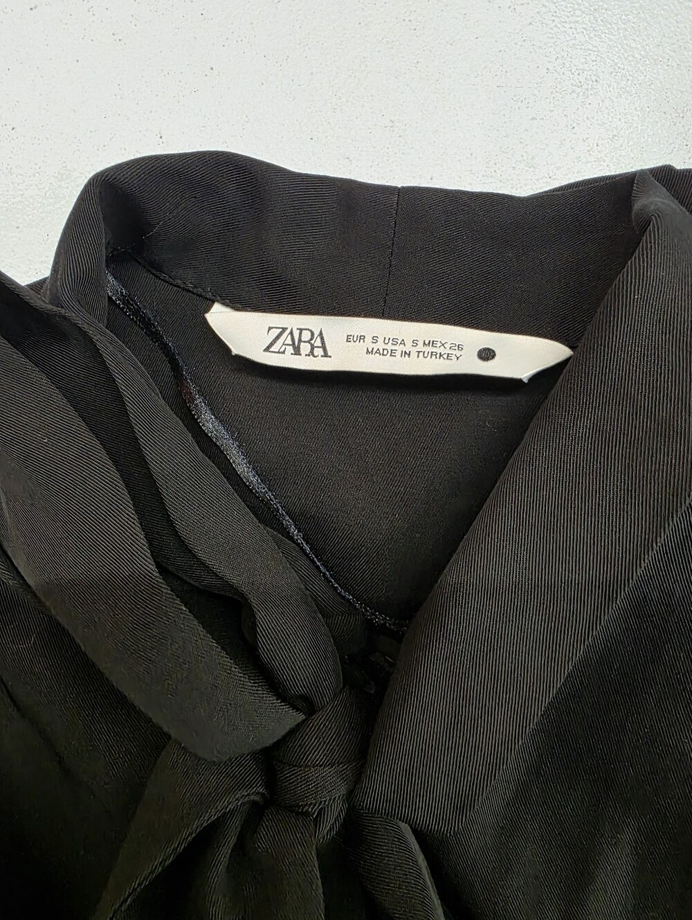 Zara Black Tie-Neck long sleeves Mini dress - Picture 5 of 9